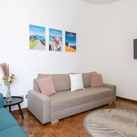Large Family In A Fresh Area Of Appartement Lecco