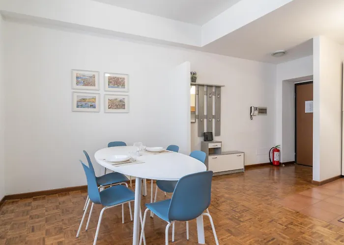 Large Family In A Fresh Area Of 아파트